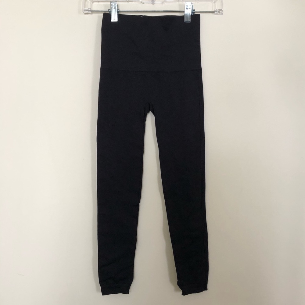SPANX Cropped Black Leggings